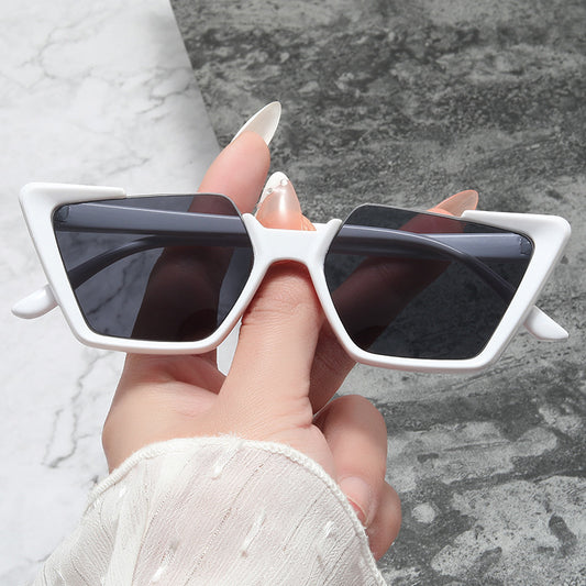 Polygon Trendy High Quality Polycarbonate Sunglasses || Metal Hinge || CUT002HVR